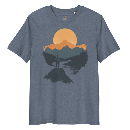 Sunset hiking Unisex T-shirt